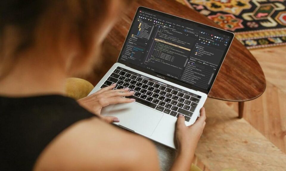 Boost Your Delphi Development with UniDAC The Universal Data Access Components